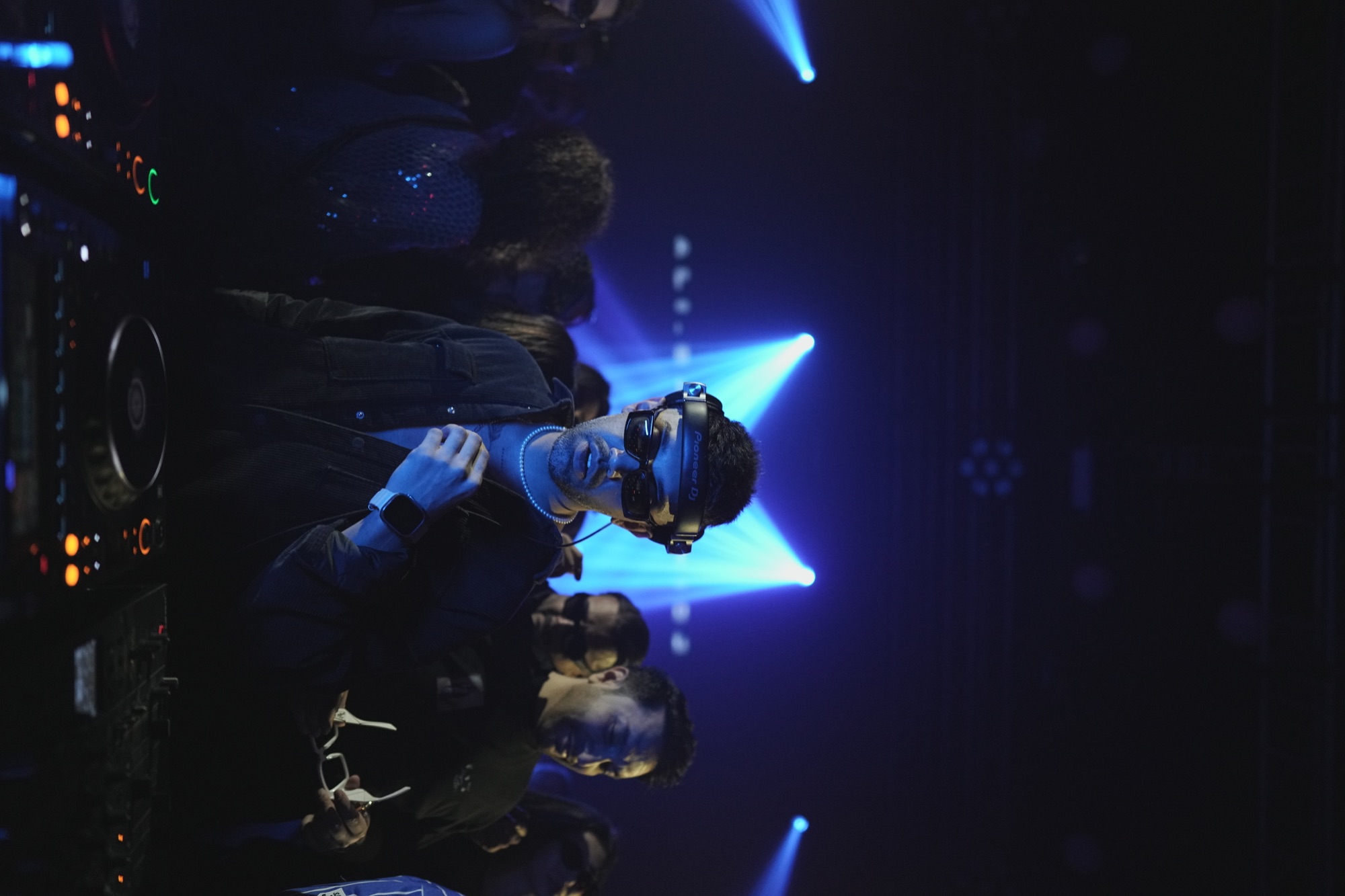 Night / Performance — VAHIDJ